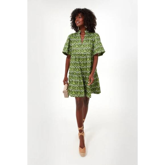 Tuckernuck Dresses & Skirts - Tuckernuck Dandelion Daze Crawford Green Floral Cotton Mini Dress Small